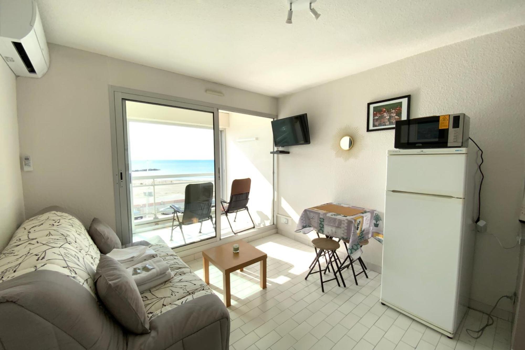 Groomi Le Cap D'Or- Beachfront With Air Conditioning! Палава-ле-Фло Екстериор снимка